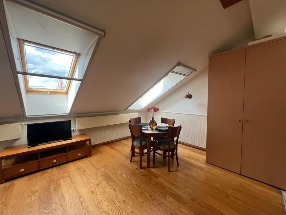 וילנה Old Town Apartment With Free Parking מראה חיצוני תמונה